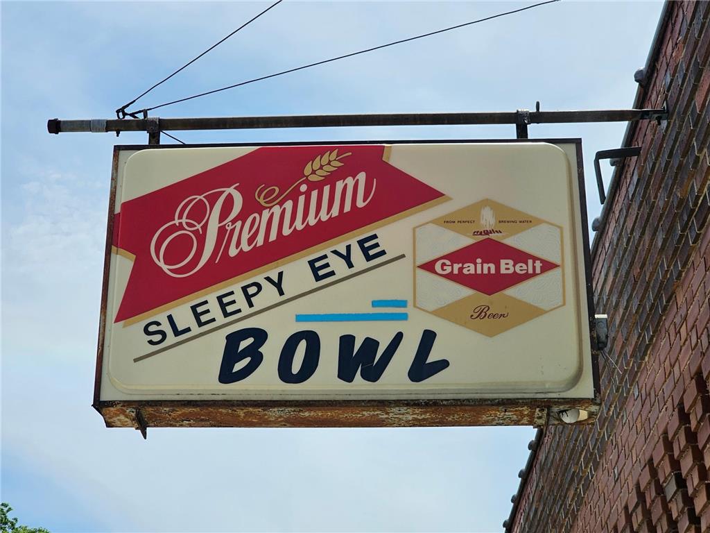 140 S First Avenue Sleepy Eye MN 56085 7086853 image2