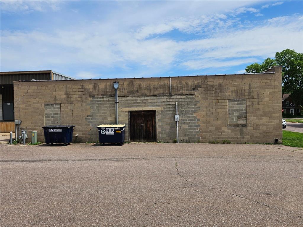 140 S First Avenue Sleepy Eye MN 56085 7086853 image28