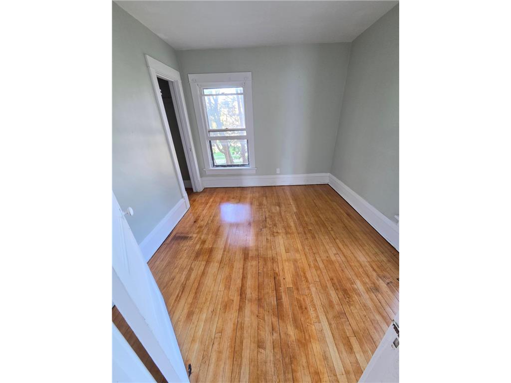 140 W Main Street Lewiston MN 55952 7072159 image7