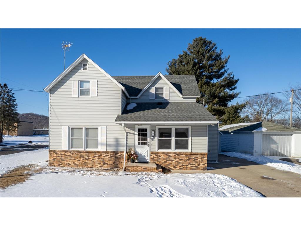 140 W Winona Avenue Kellogg MN 55945 6673565 image1