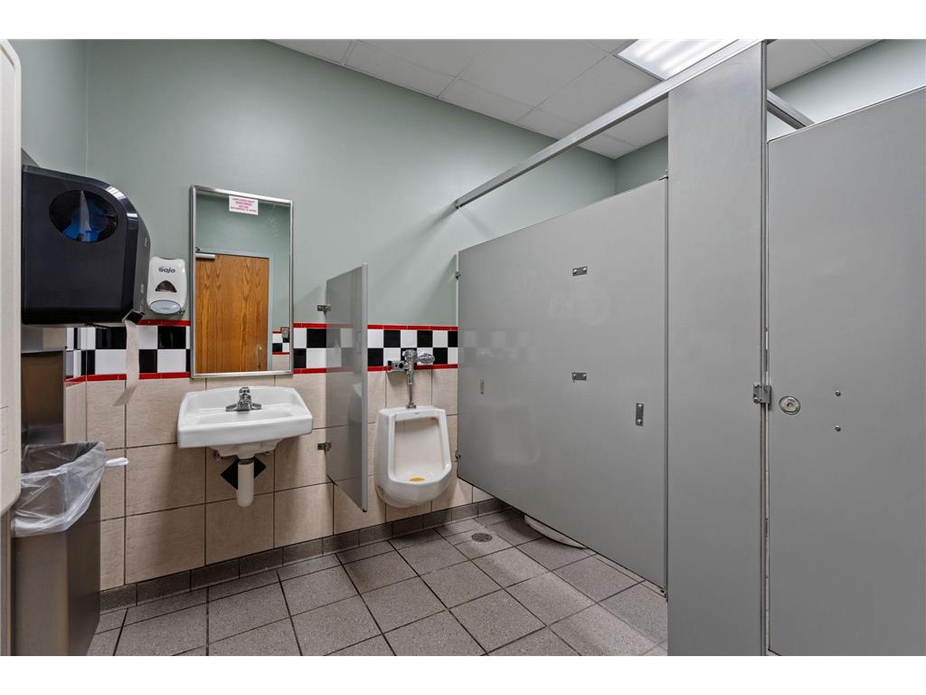 1400 14th Street NW Austin MN 55912 6752939 image51