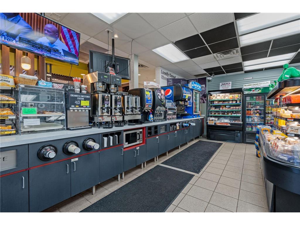 1400 14th Street NW Austin MN 55912 6752939 image67