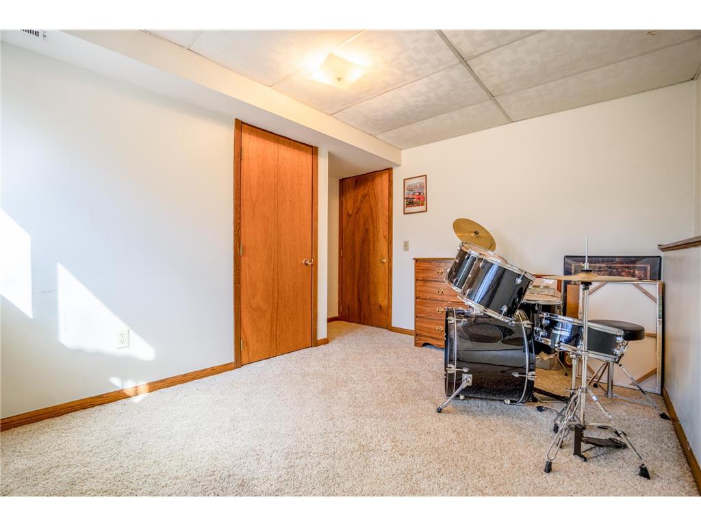 1400 17th Street SW Willmar MN 56201 7052158 image23