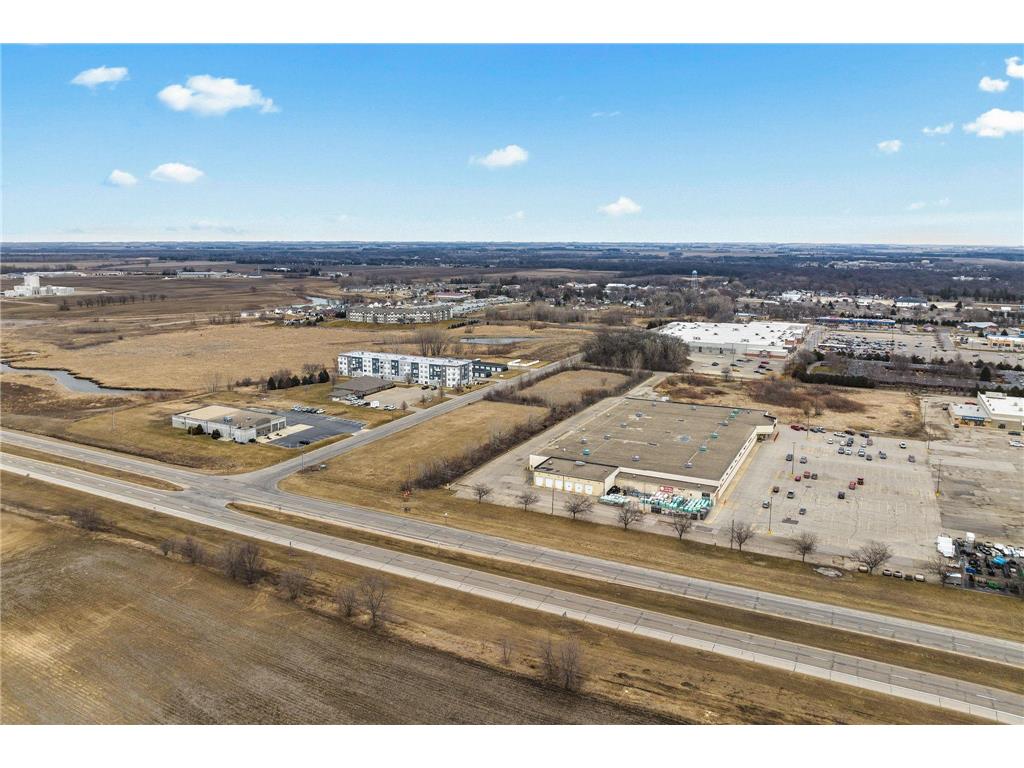 1400 18th Avenue NW Austin MN 55912 6678023 image10