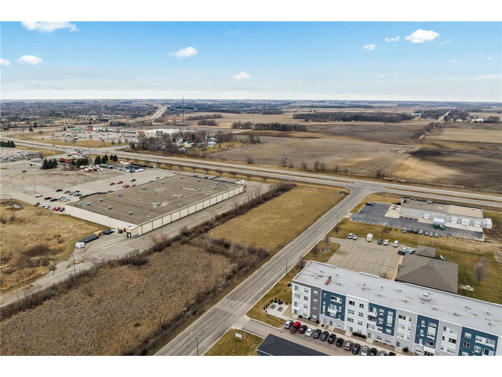 1400 18th Avenue NW Austin MN 55912 6678023 image5