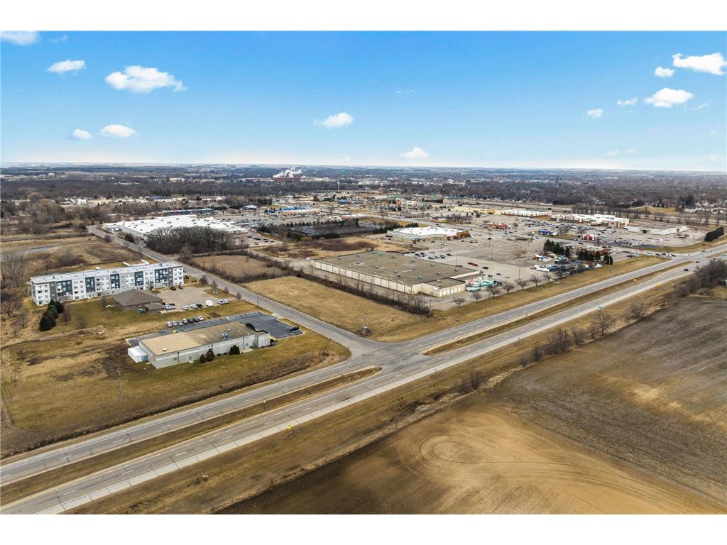 1400 18th Avenue NW Austin MN 55912 6678023 image8