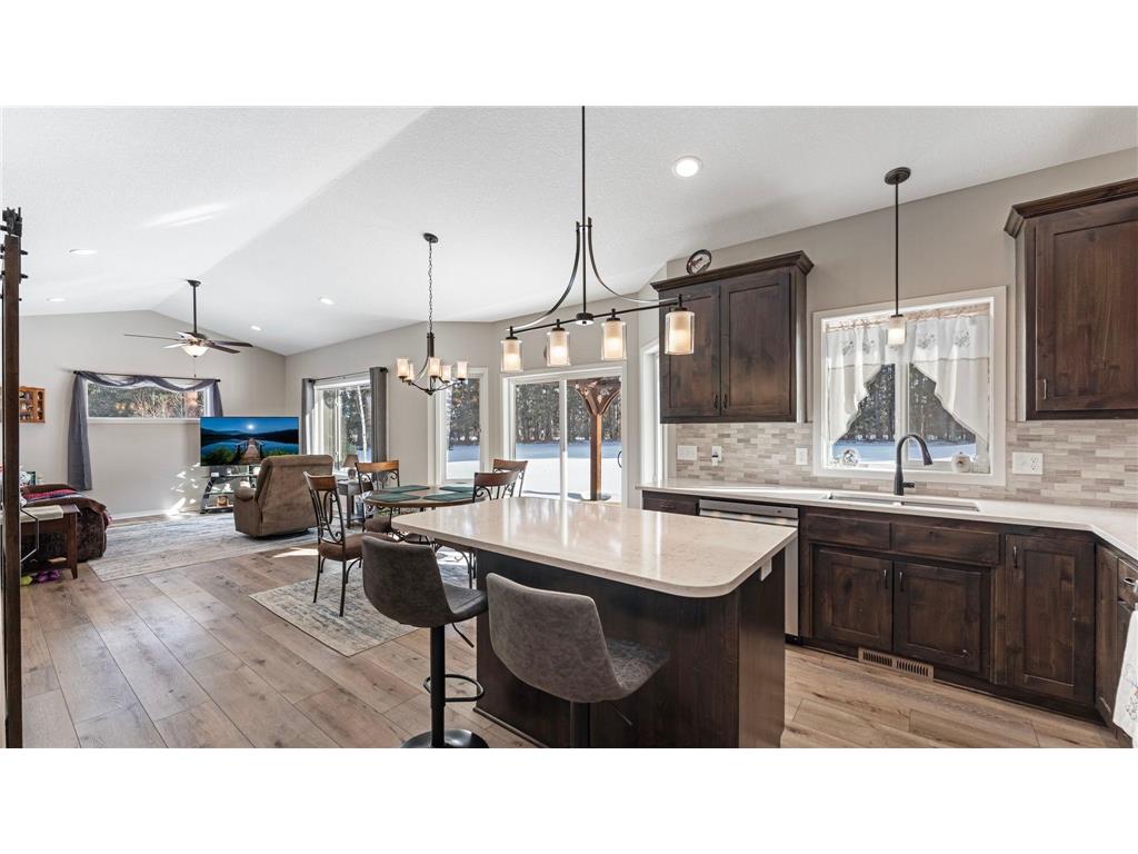 1400 Carriage Hill Drive Hinckley MN 55037 7007563 image10