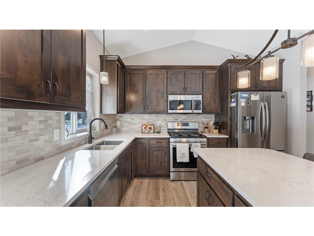 1400 Carriage Hill Drive Hinckley MN 55037 7007563 image16