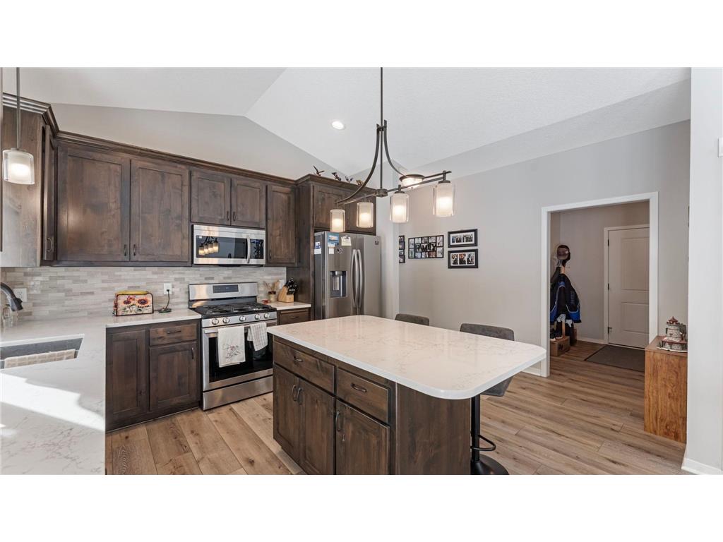 1400 Carriage Hill Drive Hinckley MN 55037 7007563 image17