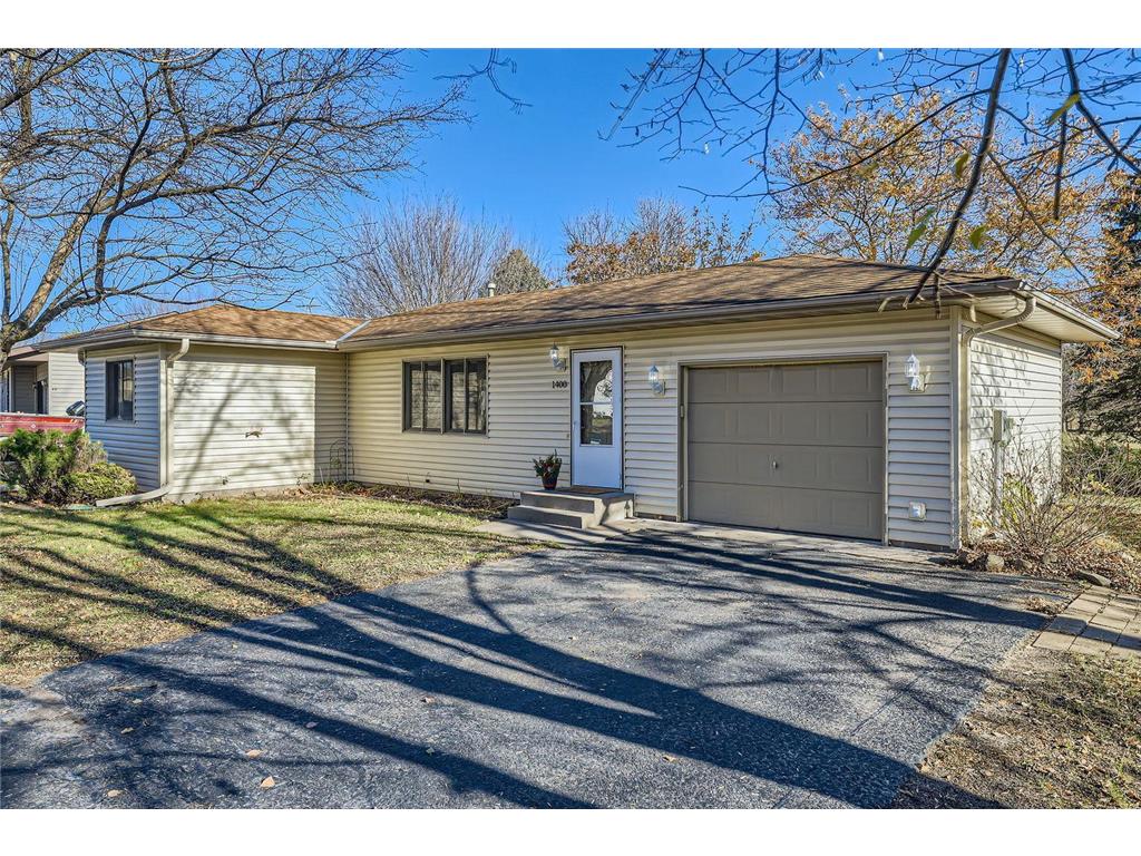 1400 Carriage Hills Drive S Cambridge MN 55008 6630042 image1