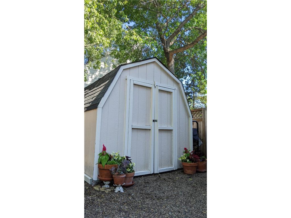 1400 E 54th Street Minneapolis MN 55417 7066450 image24