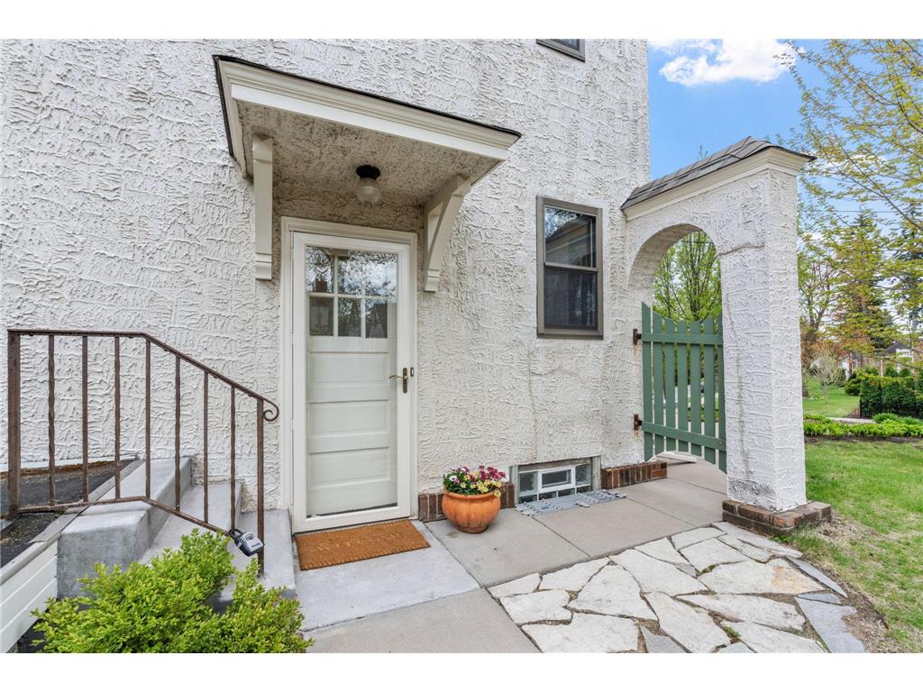 1400 E 54th Street Minneapolis MN 55417 7066450 image27