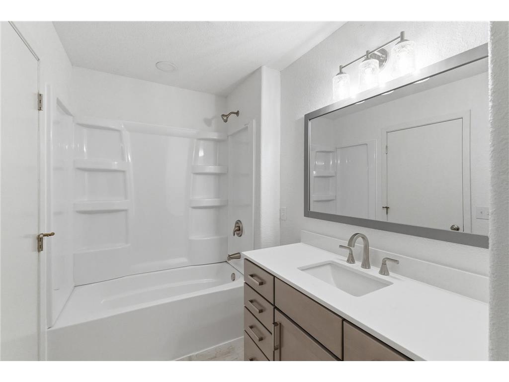 1400 Elm Avenue W Waseca MN 56093 7067665 image13