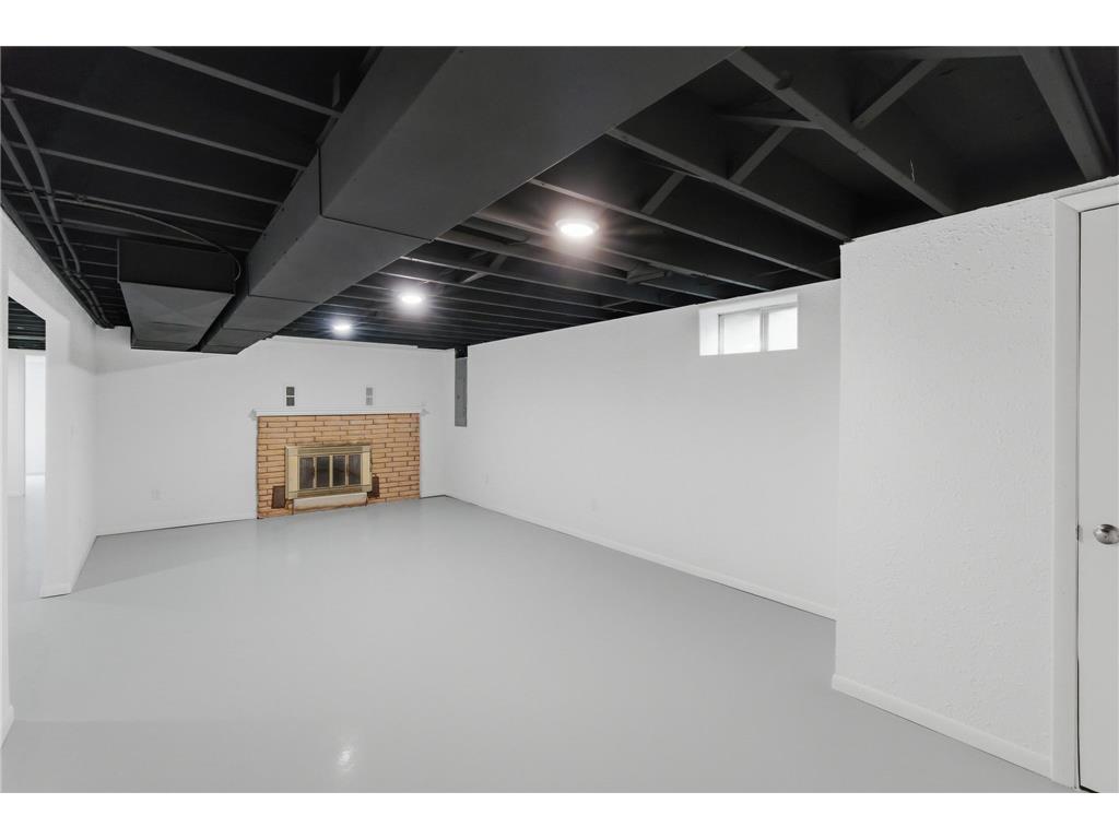 1400 Elm Avenue W Waseca MN 56093 7067665 image23