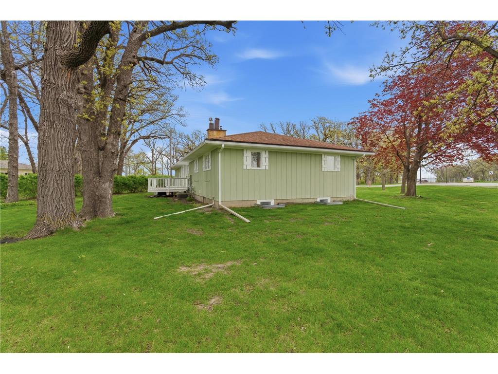 1400 Elm Avenue W Waseca MN 56093 7067665 image34