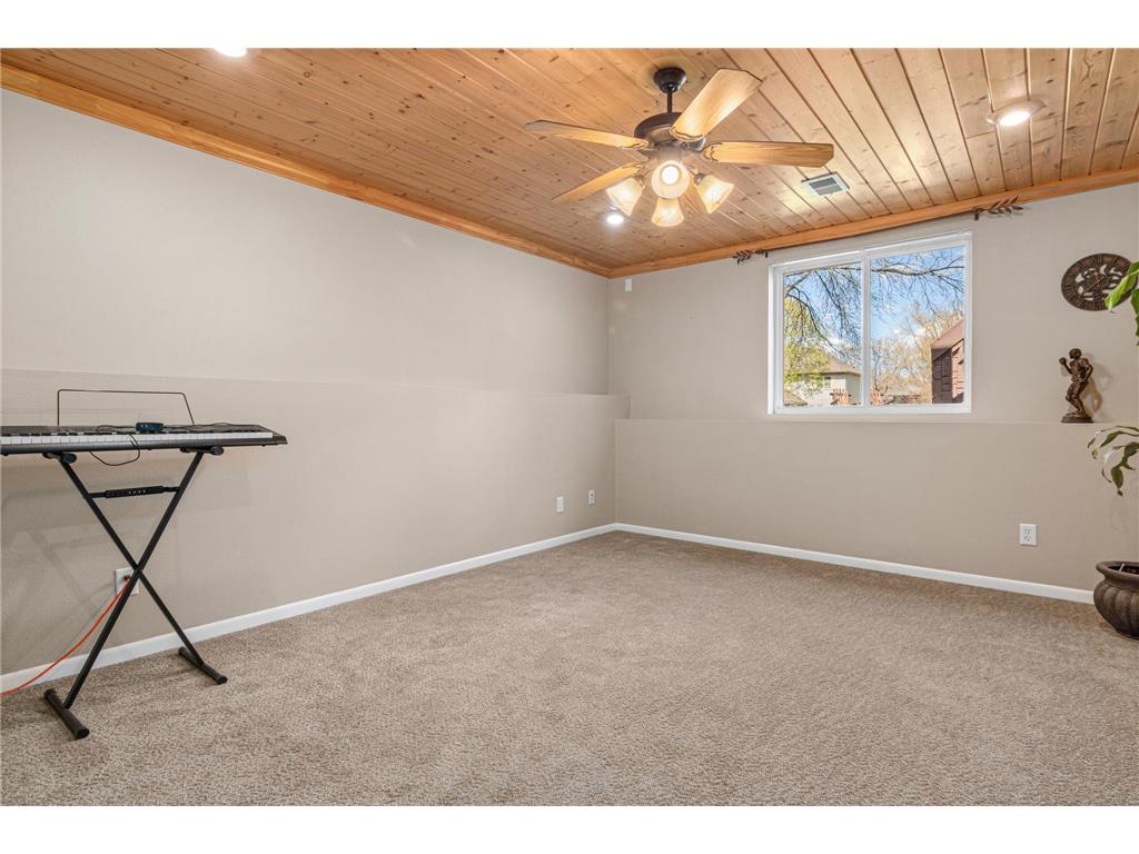1400 Field Creek Circle Victoria MN 55386 7063307 image23