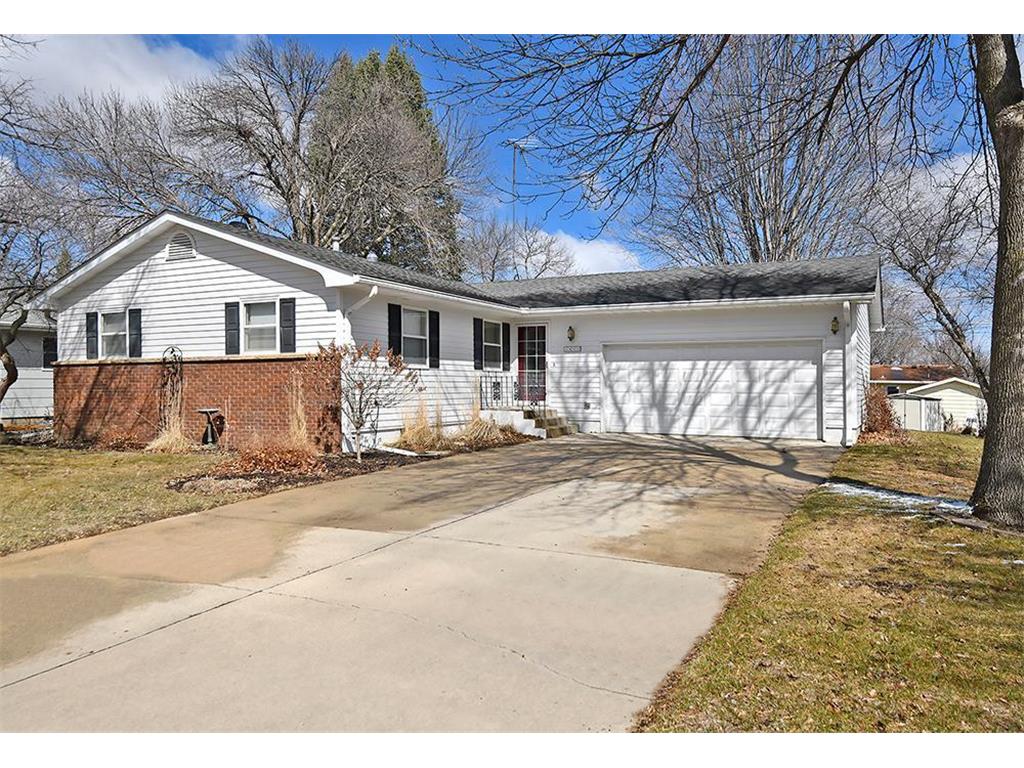 1400 Mitchell Drive, Faribault, MN 55021 MLS 6175402 Edina Realty