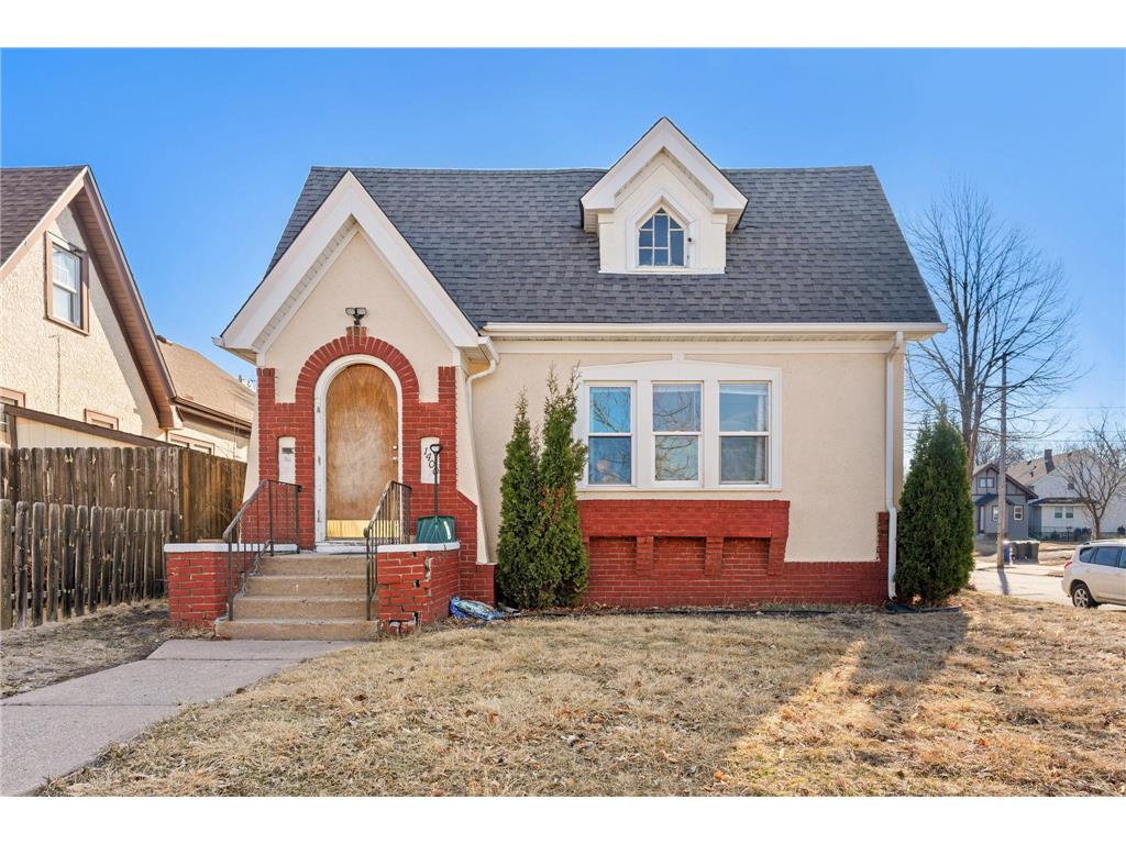 1400 Vincent Avenue N Minneapolis MN 55411 6688988 image1