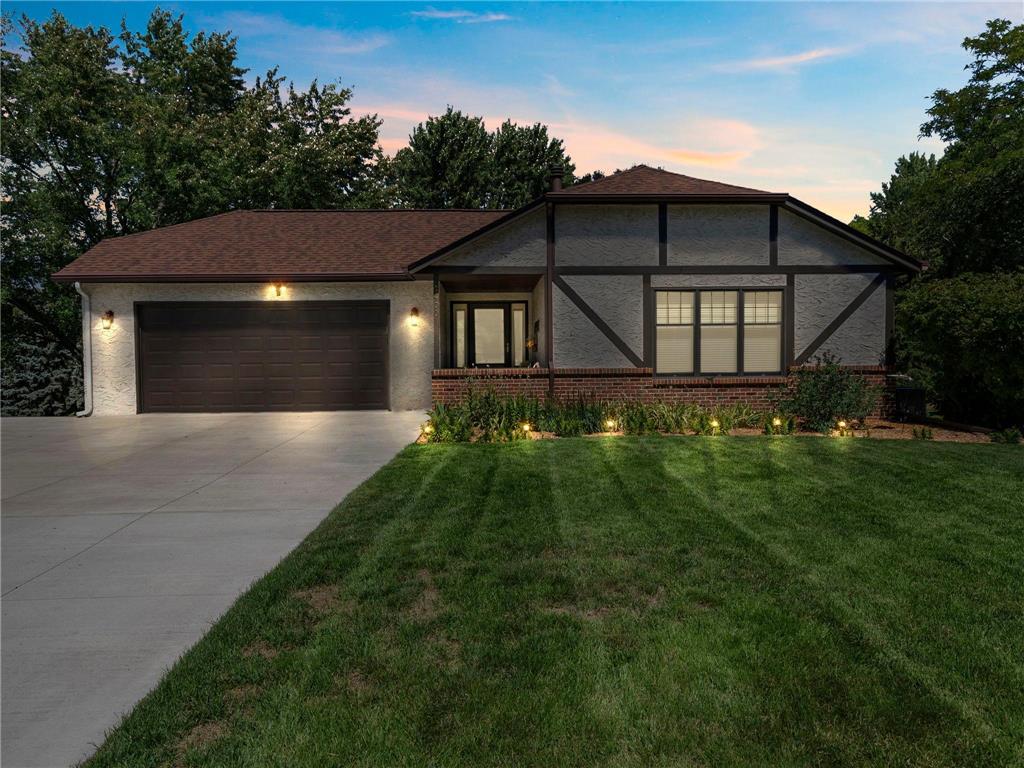 1400 W 107th Street Bloomington MN 55431 6418607 image1