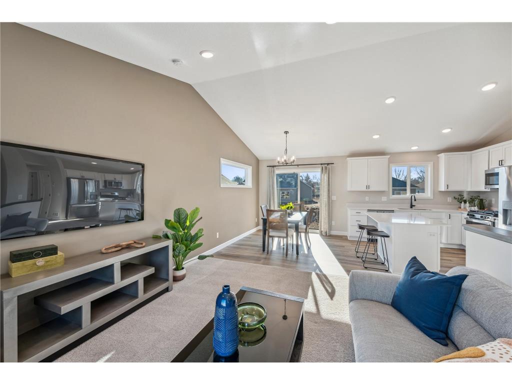 1400 Woods Road NE Isanti MN 55040 7022924 image4