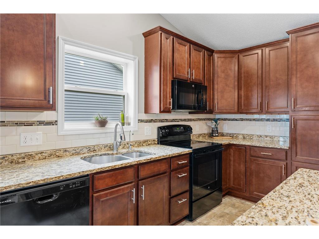 14004 Adrian Court Rosemount MN 55068 7082026 image10