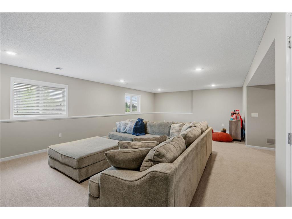 14004 Adrian Court Rosemount MN 55068 7082026 image38