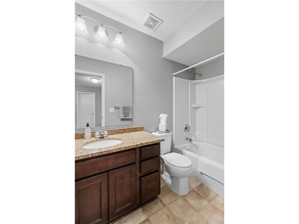 14004 Adrian Court Rosemount MN 55068 7082026 image48