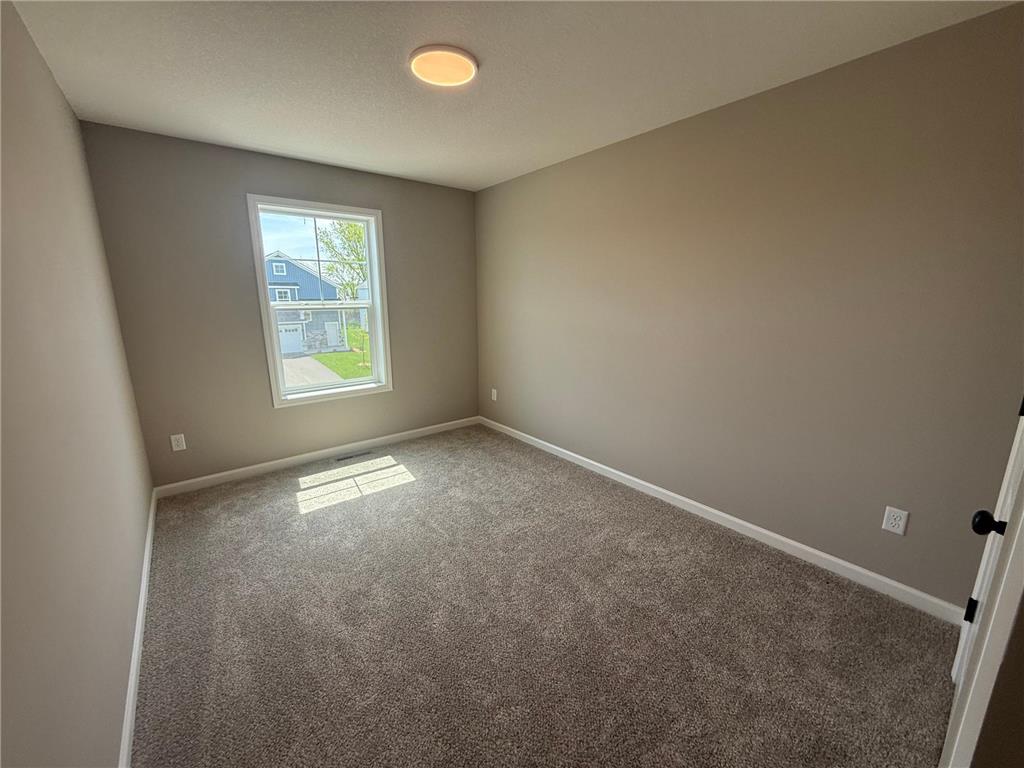 1401 192nd Avenue NE East Bethel MN 55011 7086387 image17