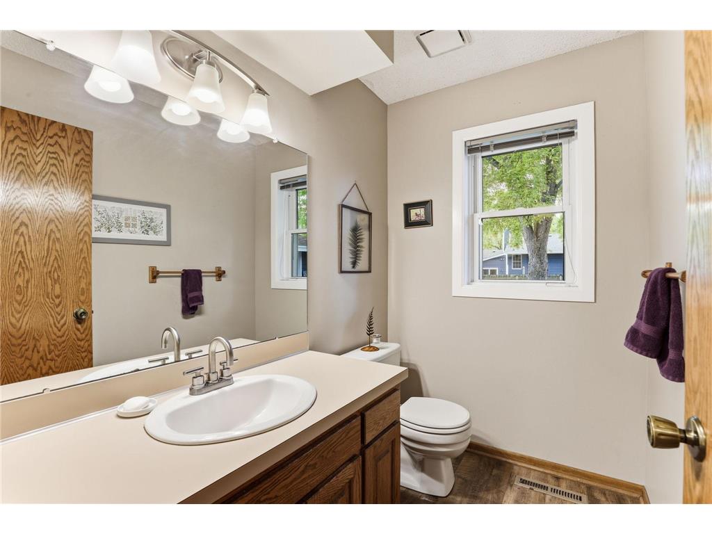 1401 88th Avenue N Brooklyn Park MN 55444 7080108 image16