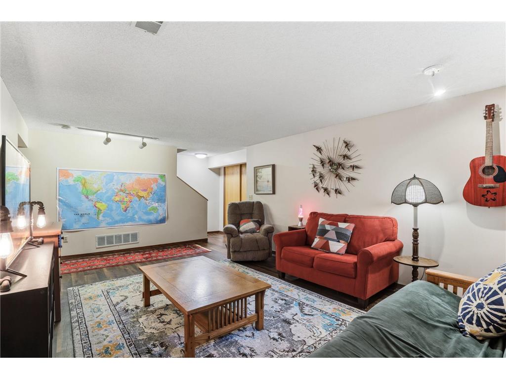 1401 88th Avenue N Brooklyn Park MN 55444 7080108 image31