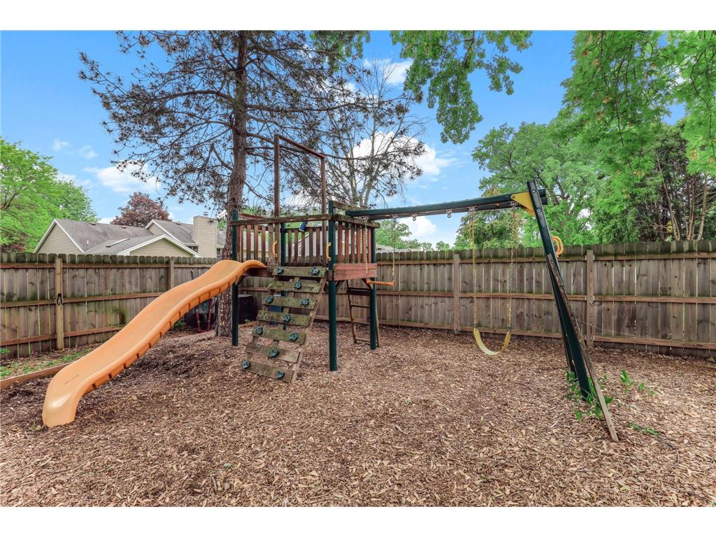 1401 88th Avenue N Brooklyn Park MN 55444 7080108 image42