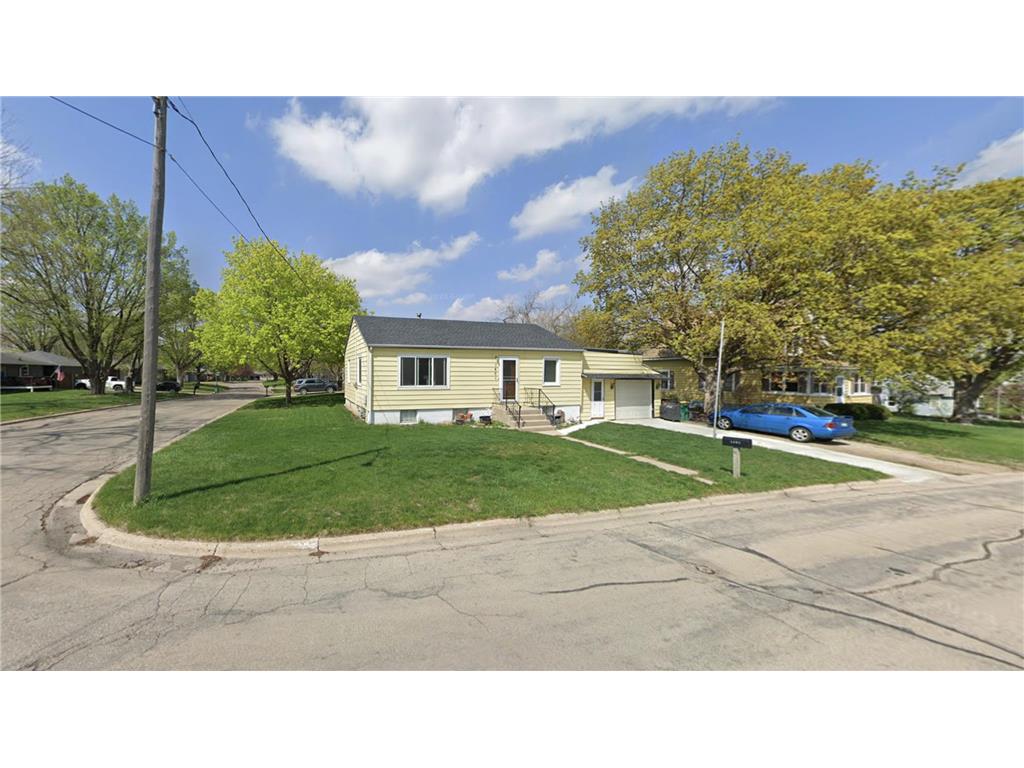 1401 E Hawthorne Street Albert Lea MN 56007 6637360 image1