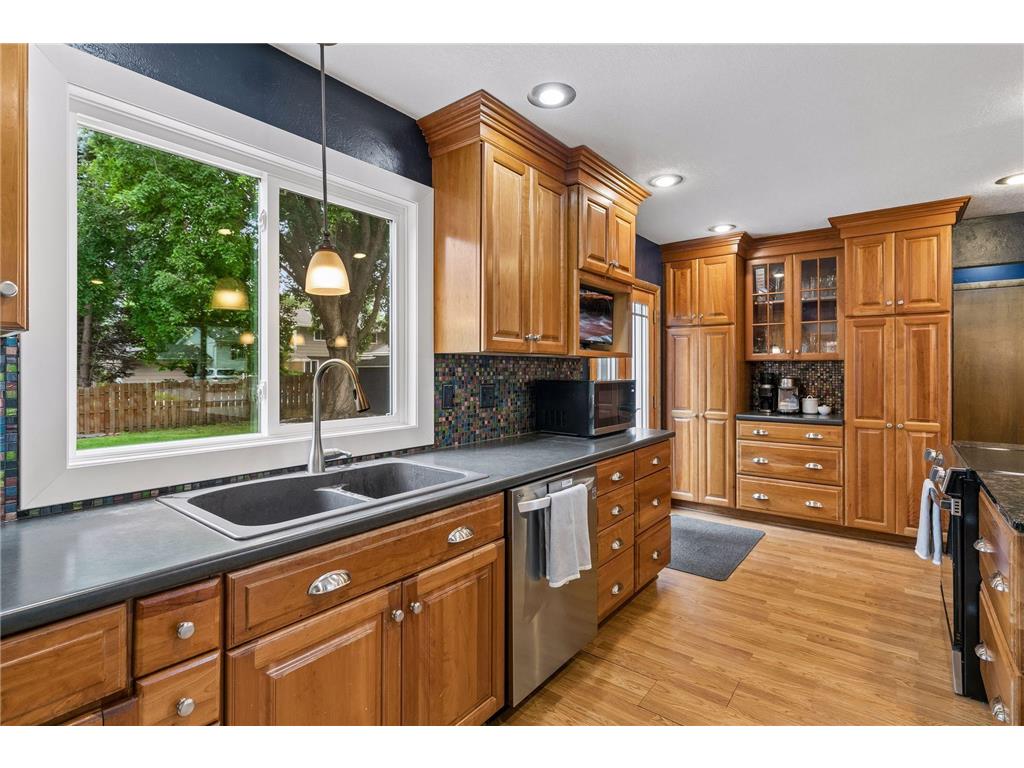 1401 Echo Drive Burnsville MN 55337 7101296 image14