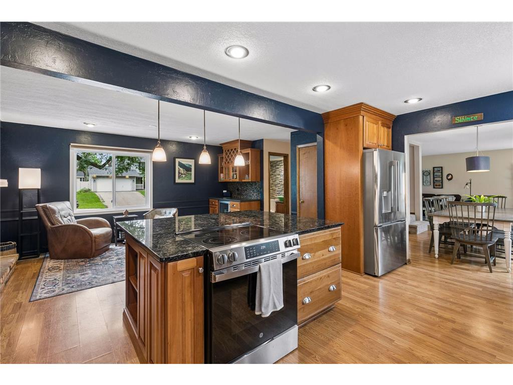 1401 Echo Drive Burnsville MN 55337 7101296 image15