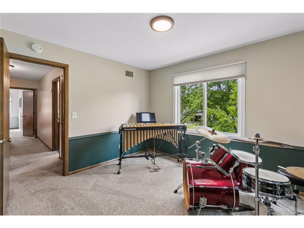 1401 Echo Drive Burnsville MN 55337 7101296 image31