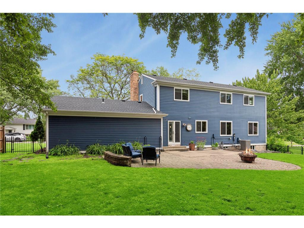 1401 Echo Drive Burnsville MN 55337 7101296 image43