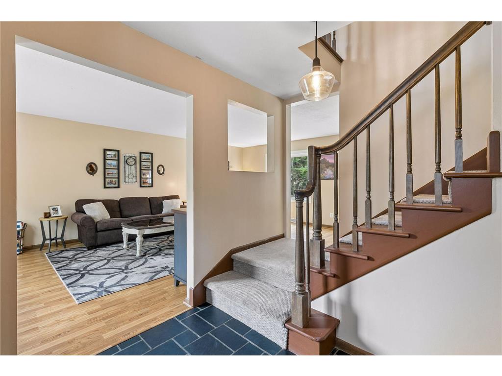1401 Echo Drive Burnsville MN 55337 7101296 image6