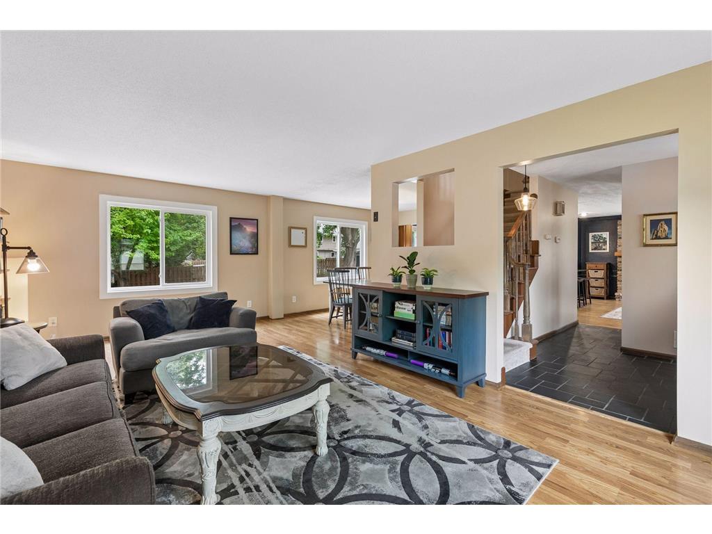 1401 Echo Drive Burnsville MN 55337 7101296 image8