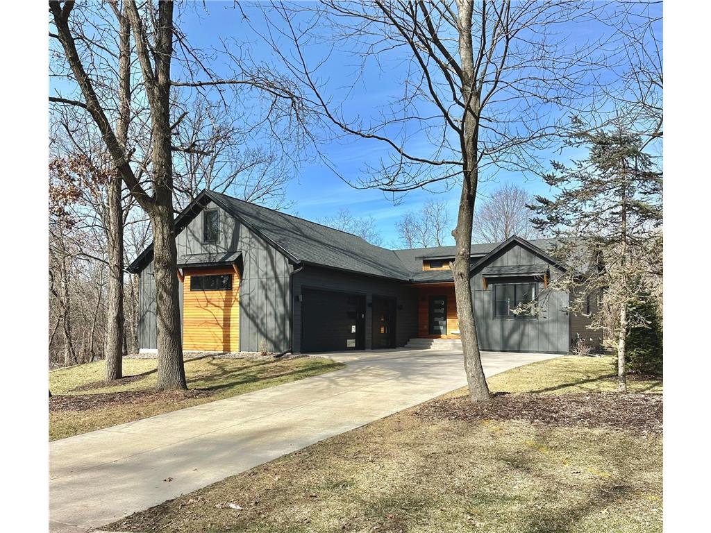 1401 Harmony Drive Mahtomedi MN 55115 6821299 image1