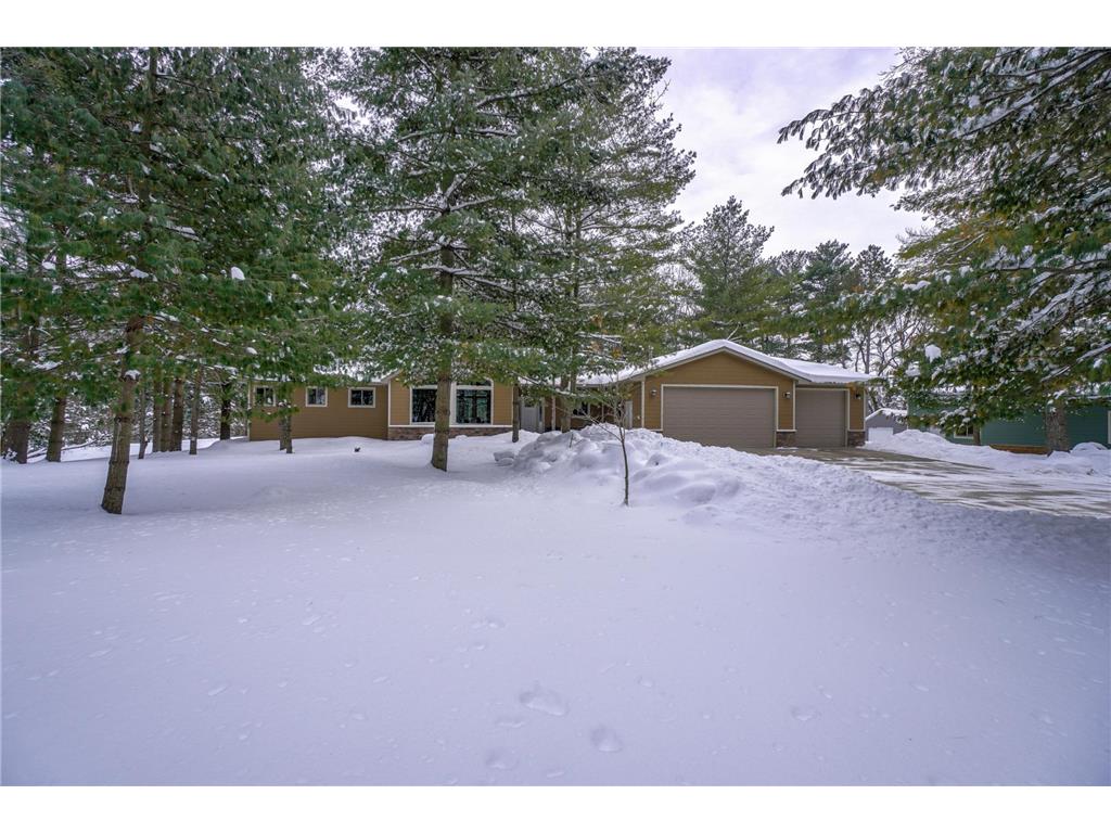 1401 Hilltop Ridge Houlton WI 54082 6333214 image1
