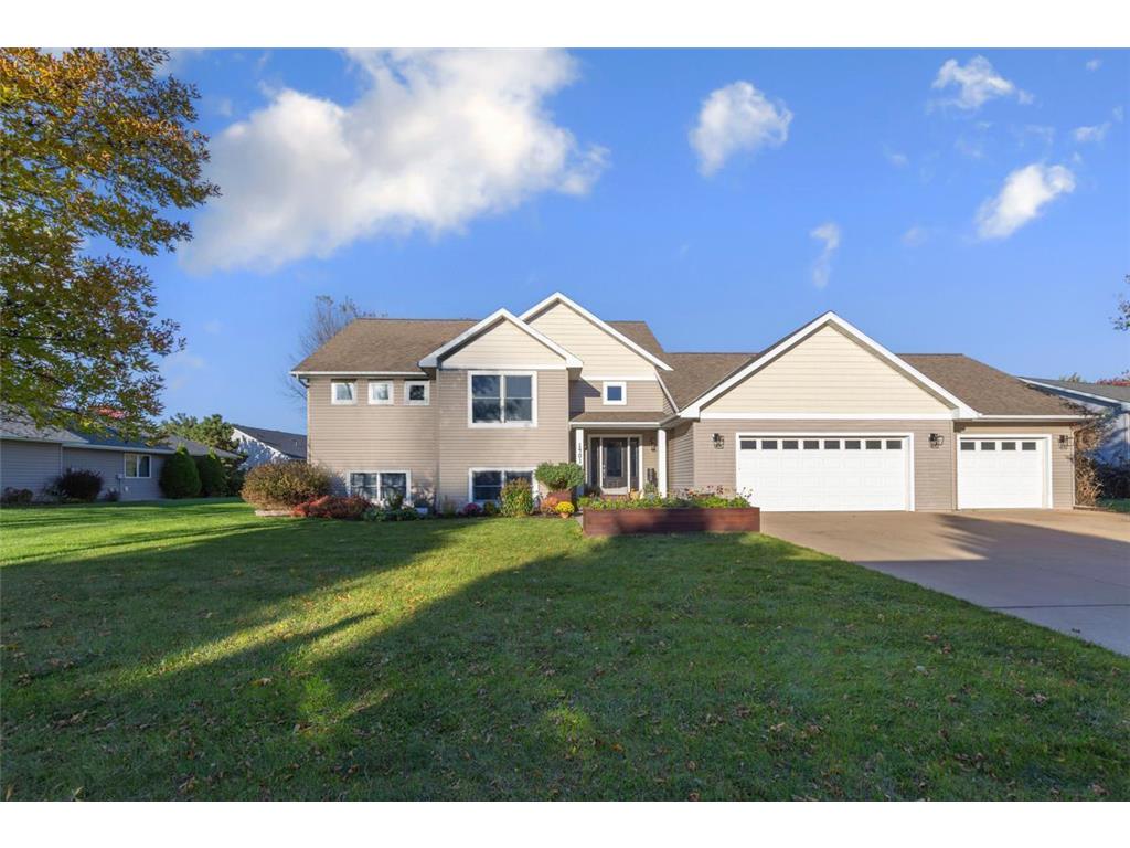 1401 Lloyd Lane Saint Peter MN 56082 6816081 image1