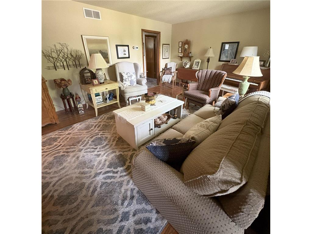 1401 N 4th Street Montevideo MN 56265 7017095 image11