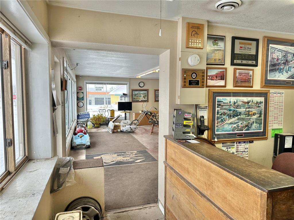 1401 SE Broadway Avenue Albert Lea MN 56007 7003586 image7