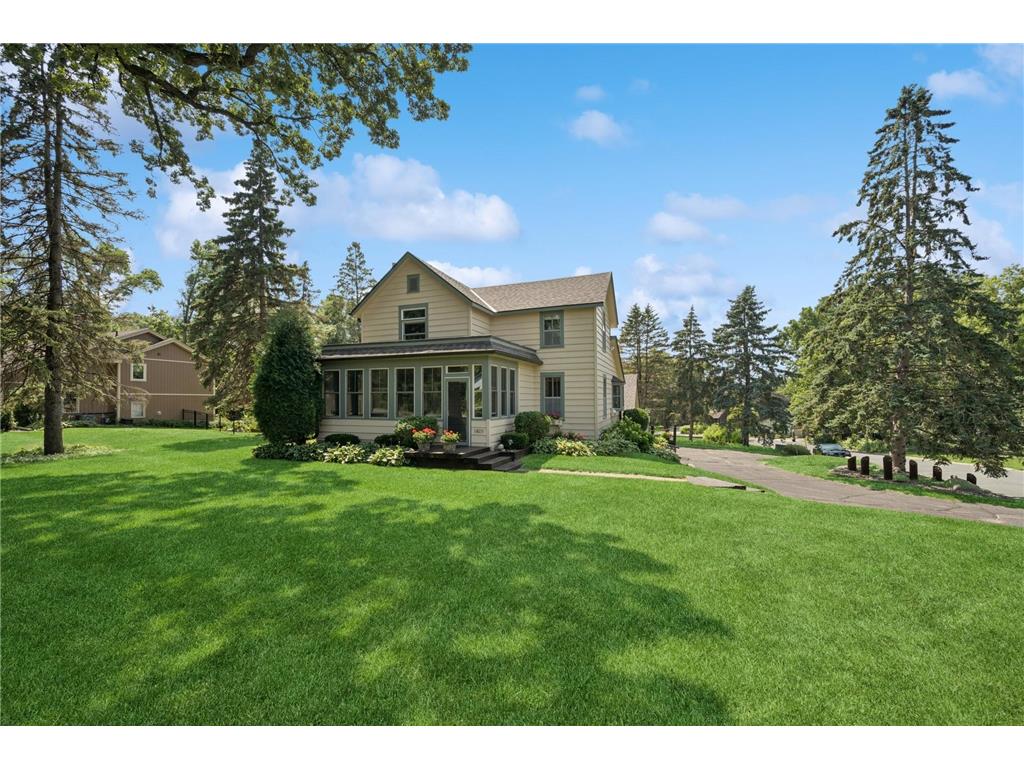 1401 Wachtler Avenue Mendota Heights MN 55118 6755303 image1