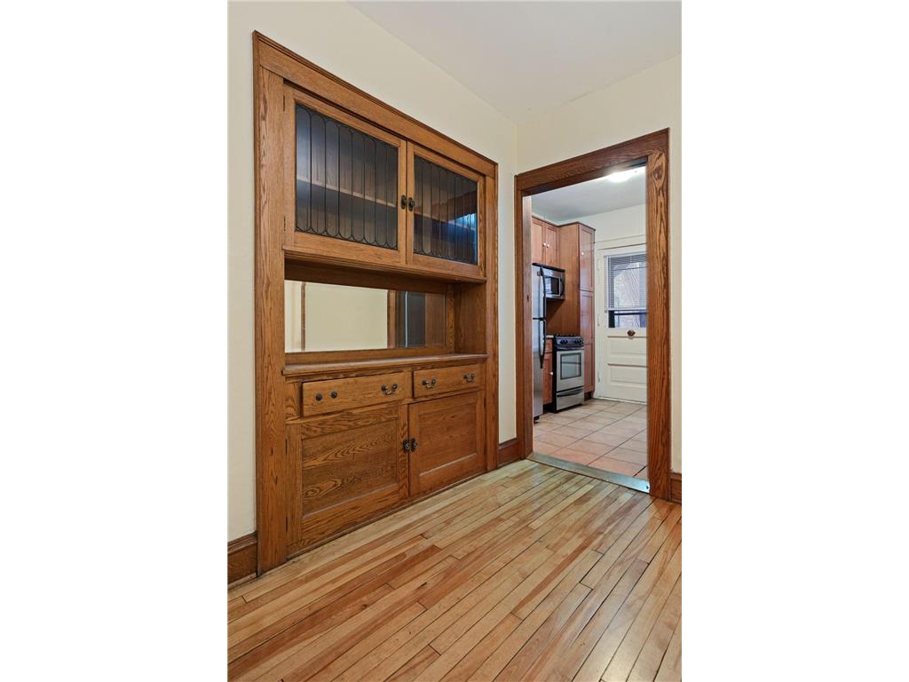 1401 Willow Street #2 Minneapolis MN 55403 7074490 image5