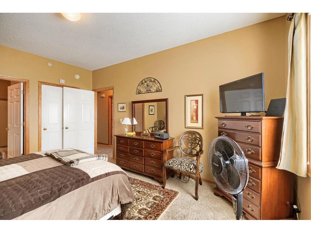 14012 54th Avenue N #2 Plymouth MN 55446 7091100 image17