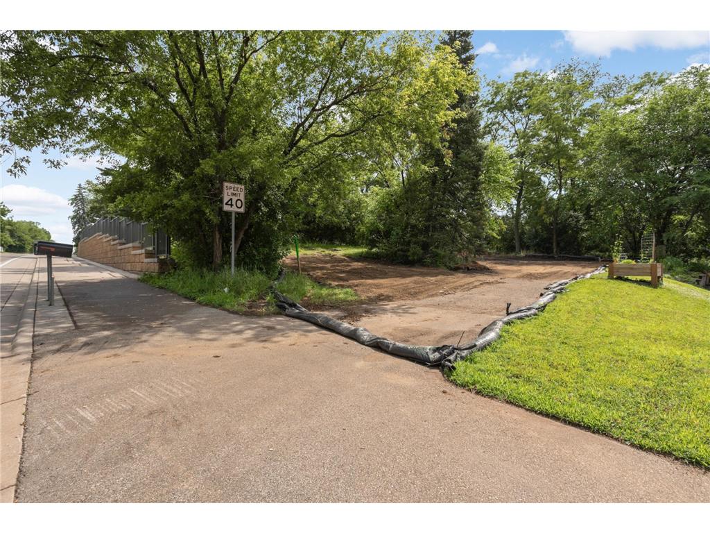 14019 Excelsior Boulevard Minnetonka MN 55345 7103350 image7