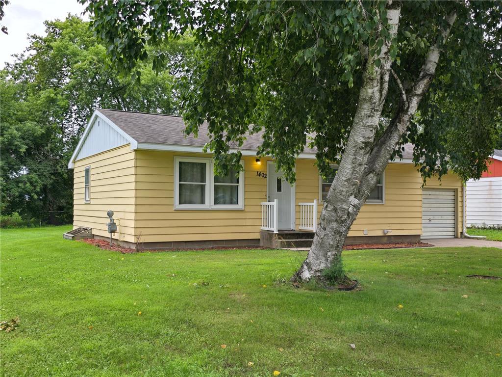 1402 7th Street N Saint Cloud MN 56303 6723360 image1