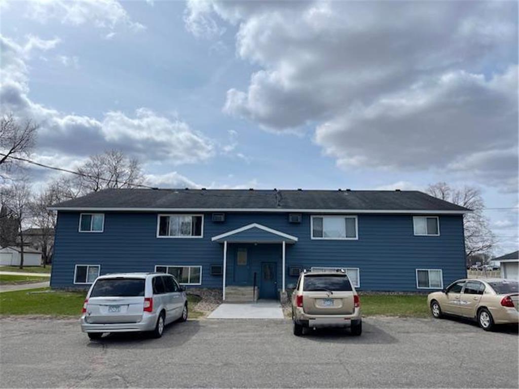 1402 Division Street W Faribault MN 55021 6676105 image1