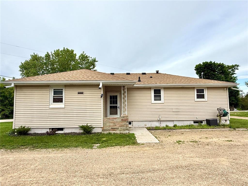 1402 Kirkwood Avenue Albert Lea MN 56007 6729474 image1